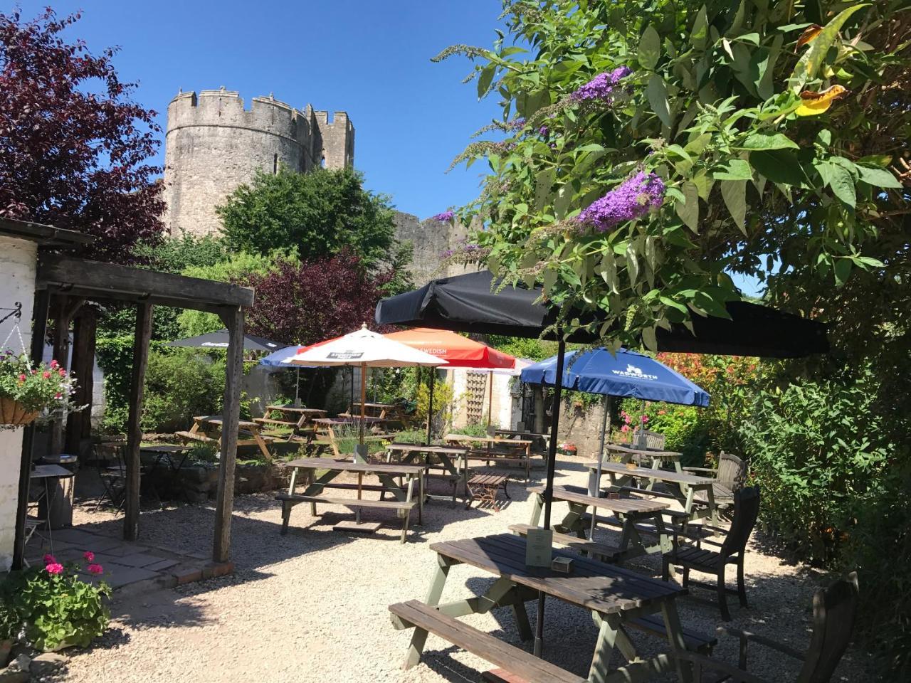The Three Tuns Hotel Chepstow Buitenkant foto